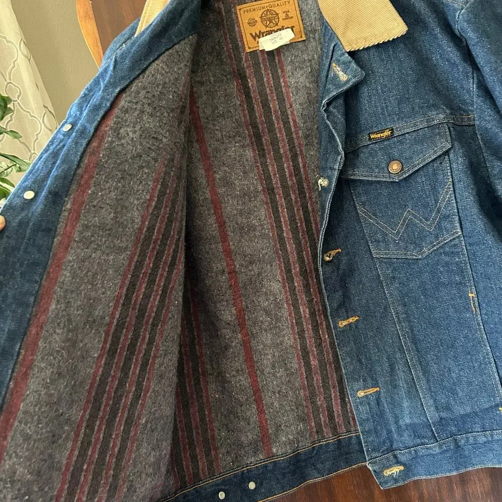 VTG Wrangler Blanket Lined Denim Western Jacket USA Size 42 Classic Style